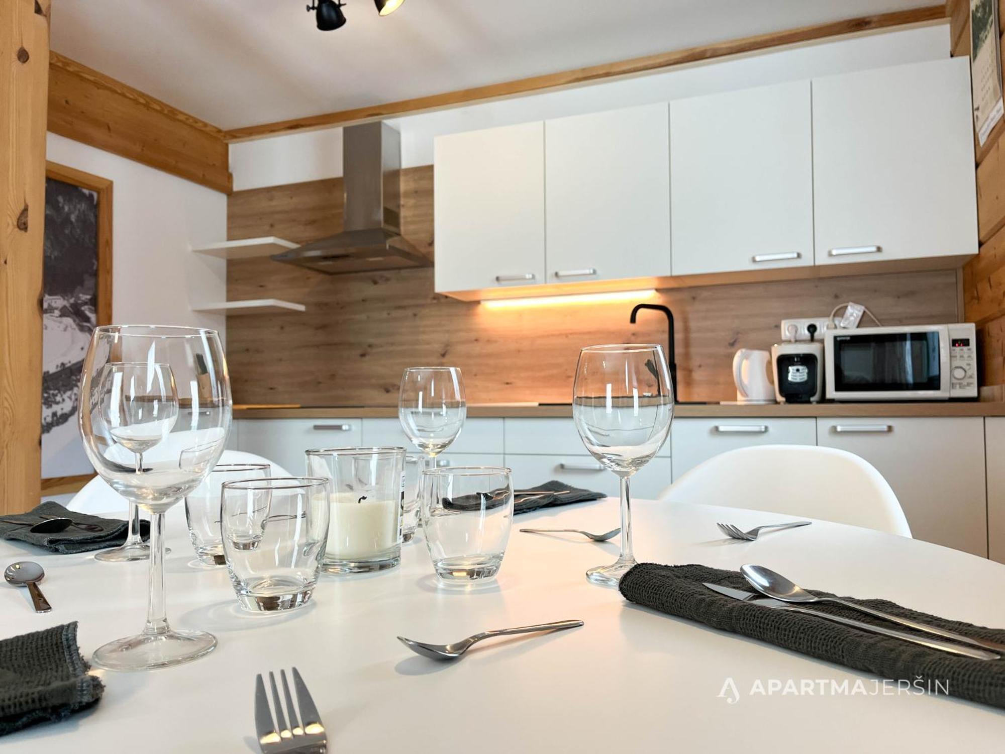 Apartment Jersin Rateče エクステリア 写真